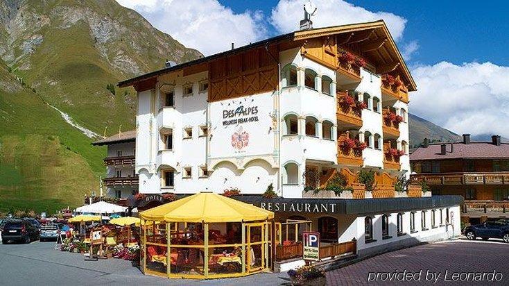 Hotel Des Alpes 삼나운 외부 사진