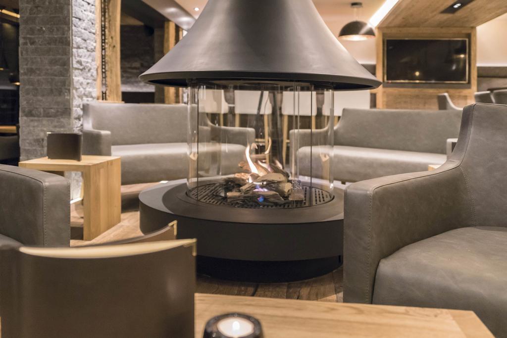 Hotel Des Alpes 삼나운 외부 사진