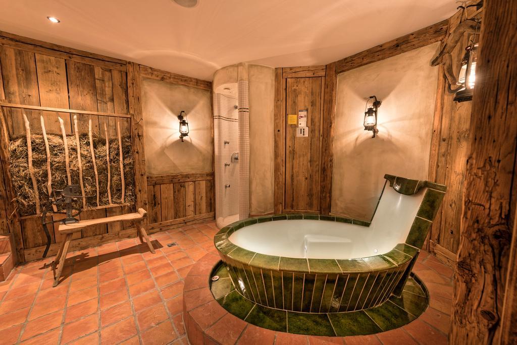 Hotel Des Alpes 삼나운 외부 사진