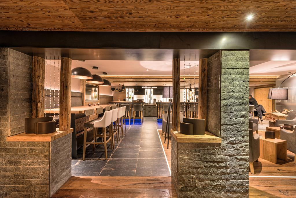 Hotel Des Alpes 삼나운 외부 사진